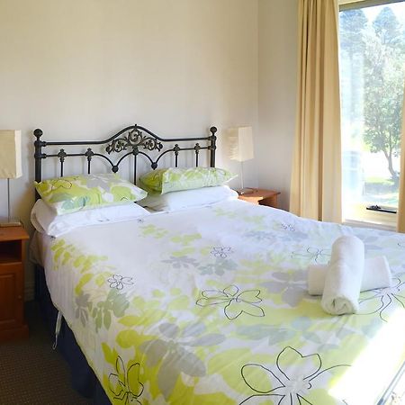 Dockside Waterfront Indulgence Villa Port Fairy Dış mekan fotoğraf